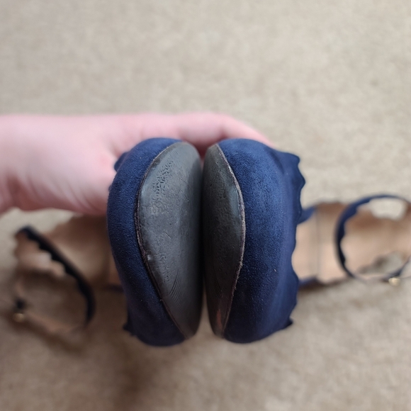 Chloe Navy Suede Scalloped D’Orsay Heels Size 39.5 - Picture 4 of 8
